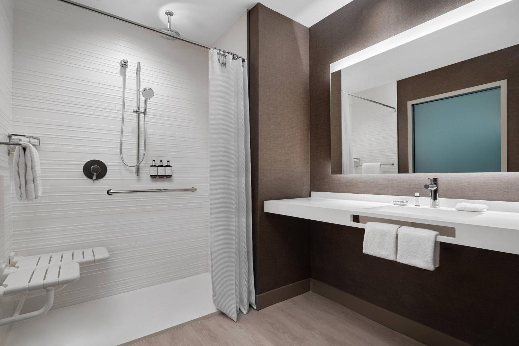 เอซี โฮเต็ล บาย แมริออท ลิตเติลร็อค ดาวน์ทาวน์ Hotel ภายนอก รูปภาพ