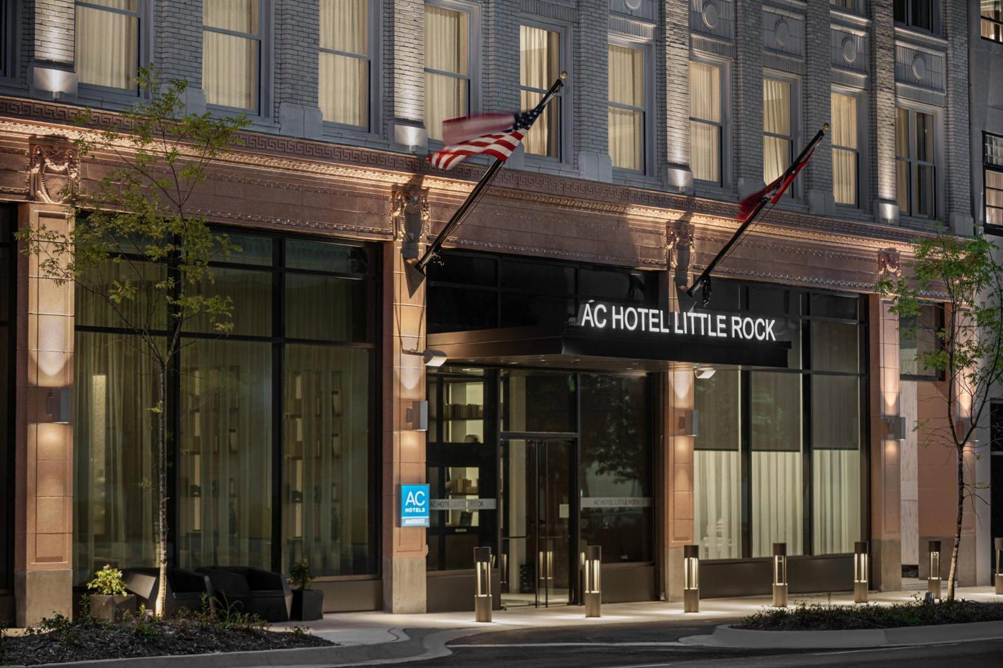 เอซี โฮเต็ล บาย แมริออท ลิตเติลร็อค ดาวน์ทาวน์ Hotel ภายนอก รูปภาพ